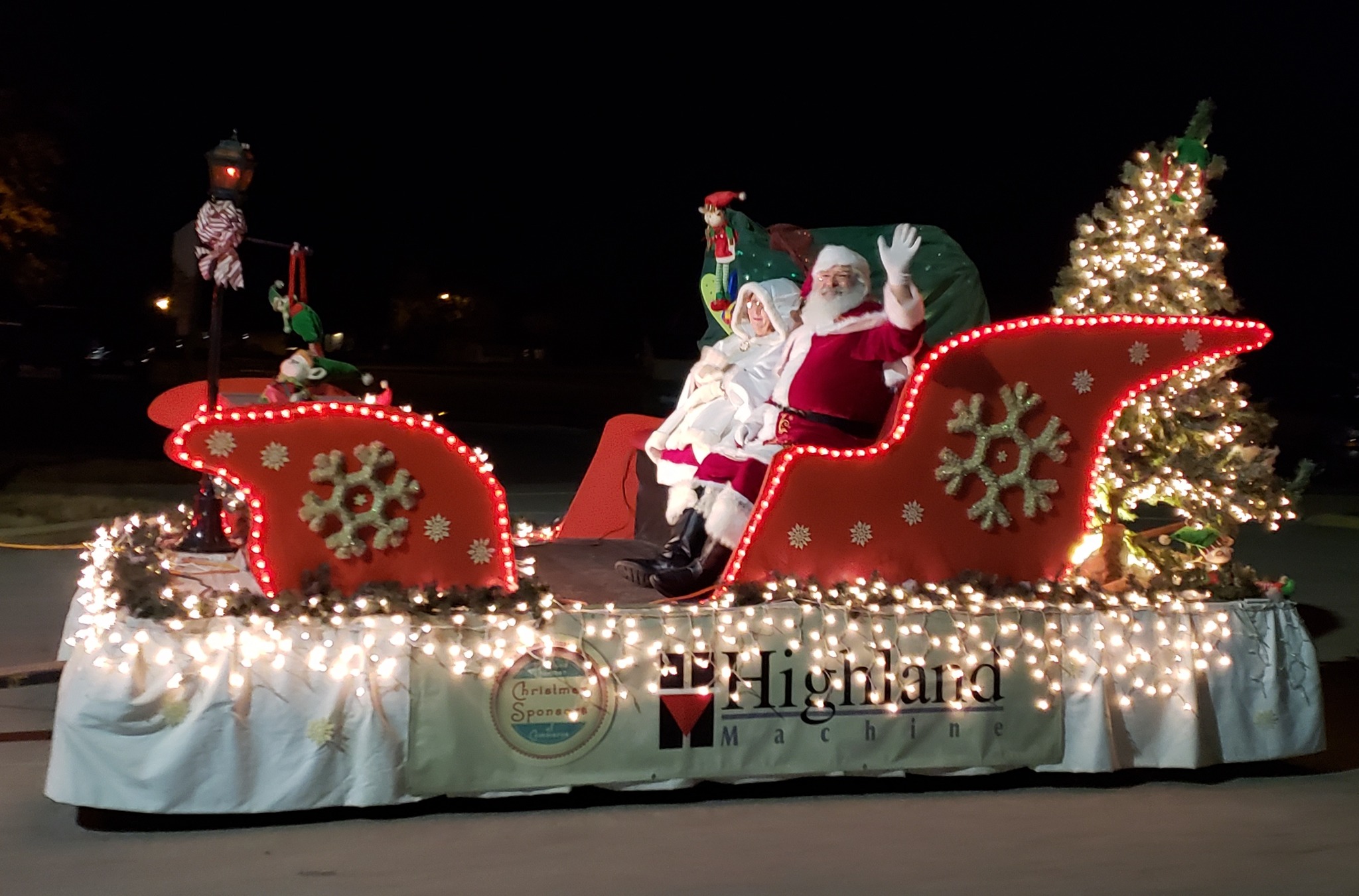 Highland Christmas Parade